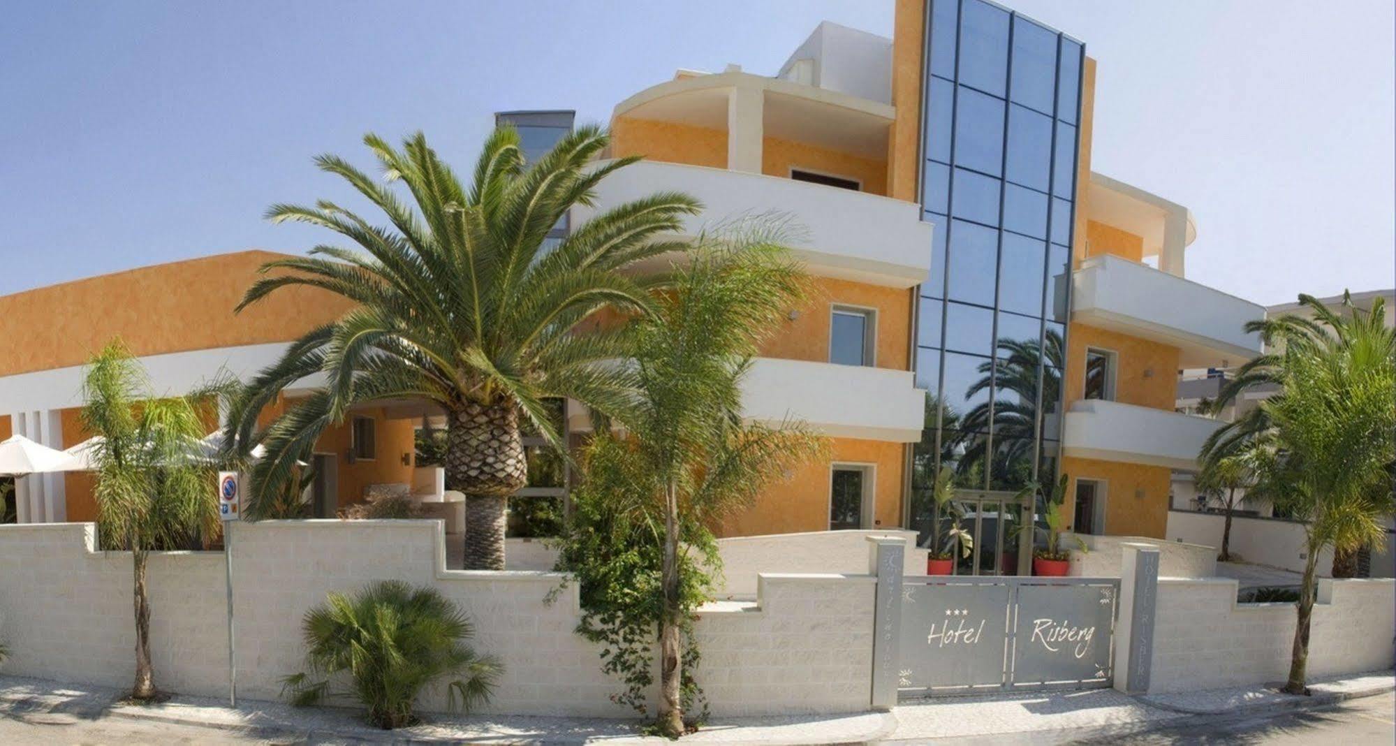 Hotel Risberg 3*